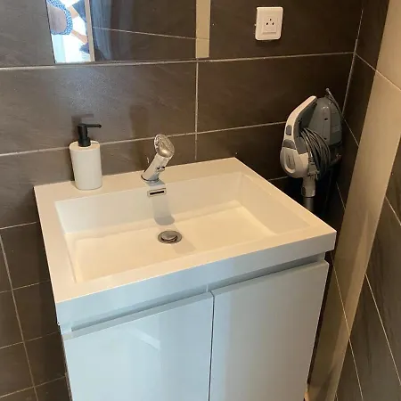 Appartement Studio, Downtown, Train Station, Wifi, Air Conditioning