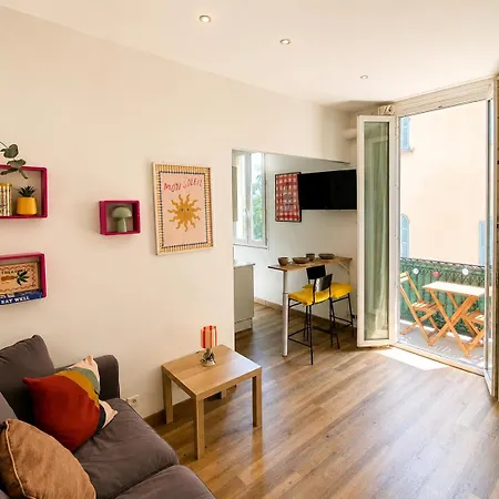 Apartamento Studio, Downtown, Train Station, Wifi, Air Conditioning